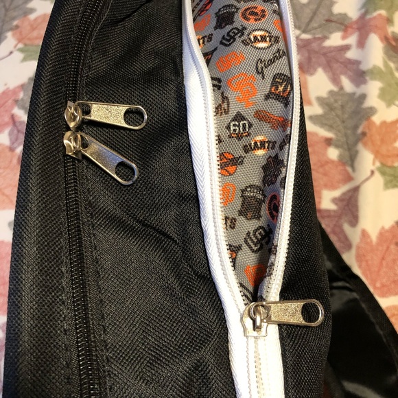 SF Giants 60th anniversary expandable backpack - Picture 3 of 7